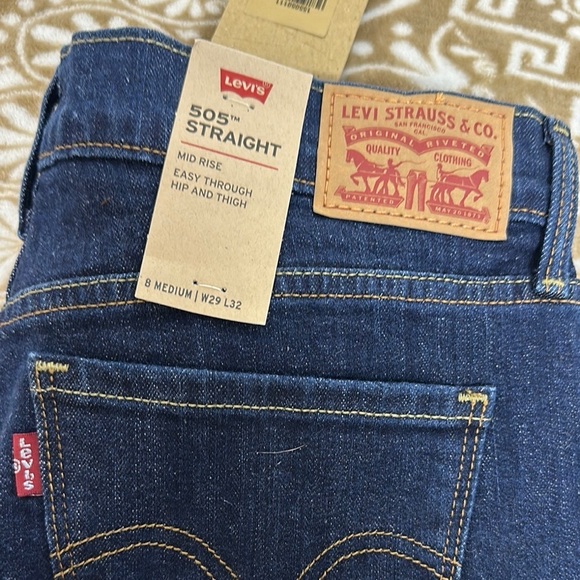 Levi's Women's Straight Leg Jeans - Dark Blue - Picture 8 of 8